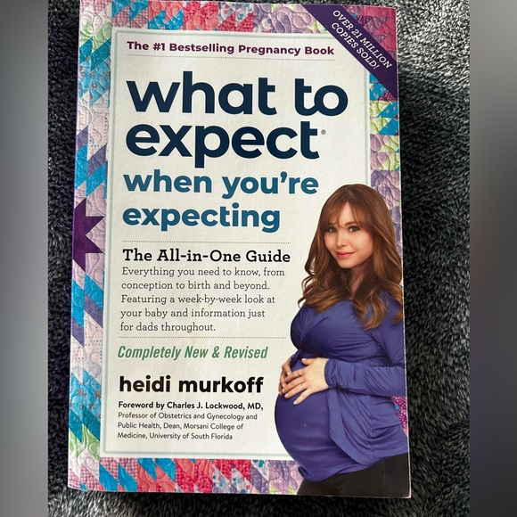 What to expect when you’re expecting by : Heidi Murkoff - Picture 1 of 2
